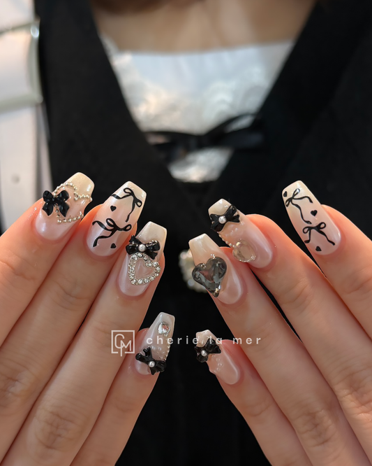 #035 White Pearl Black Ribbon Heart Bijou