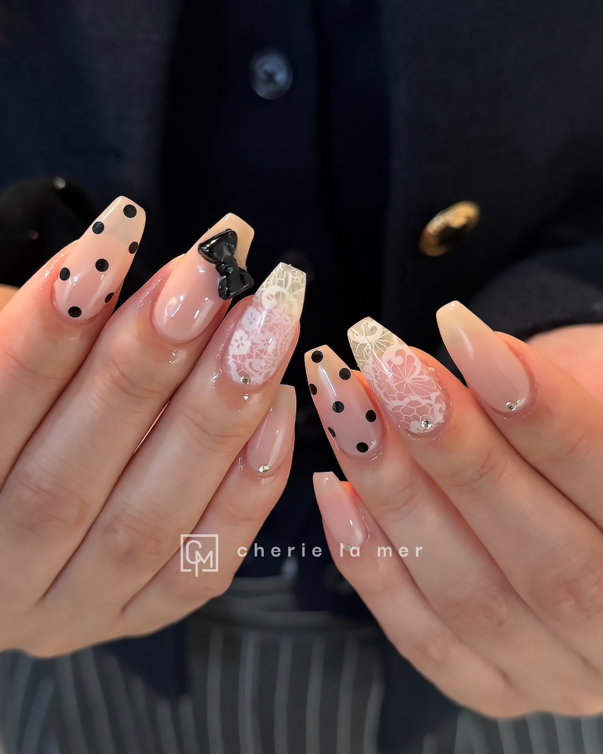 #037 Nude Pink Lace Dot Black Ribbon