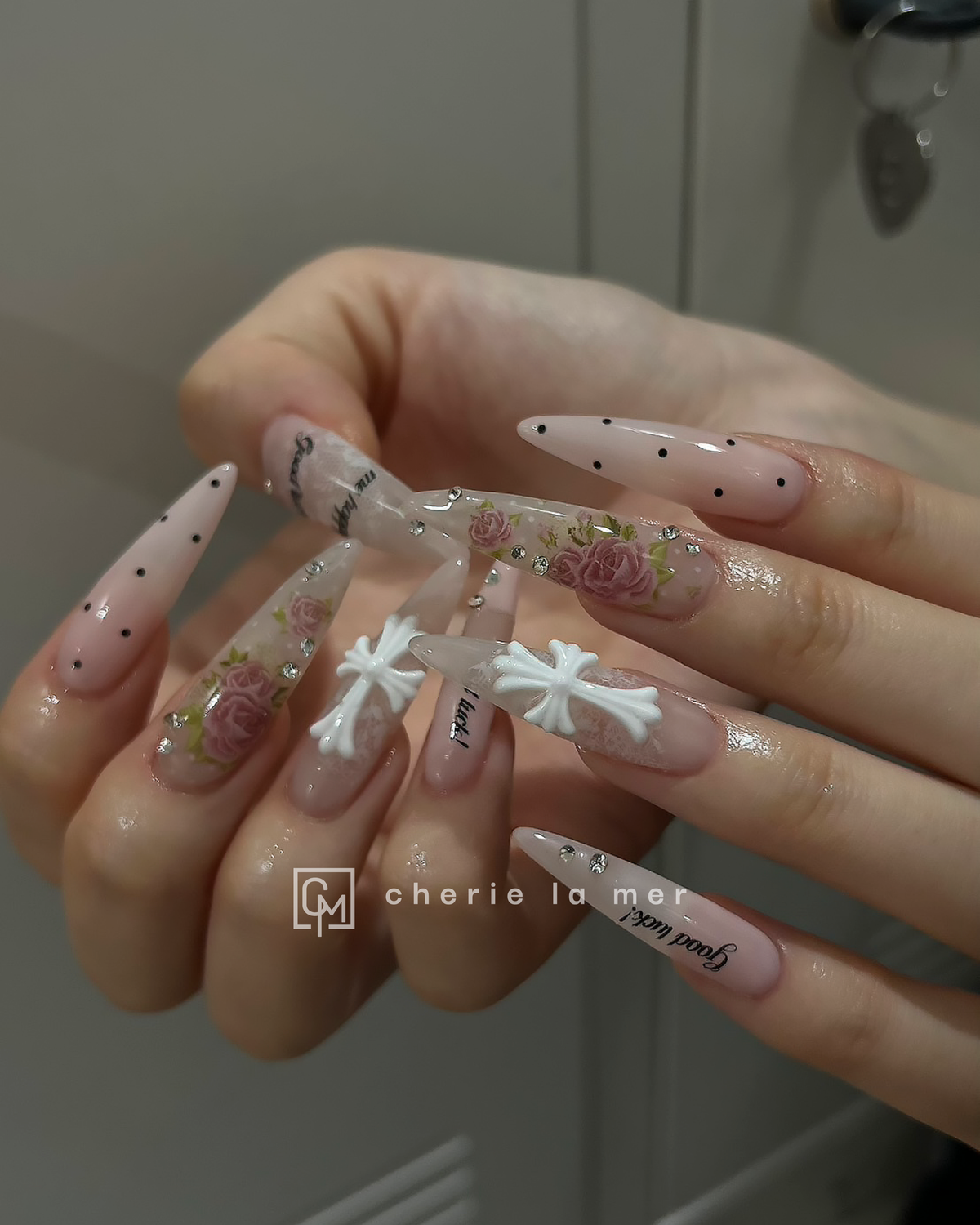 #048 Clear Pink White Cross Rose Lettering