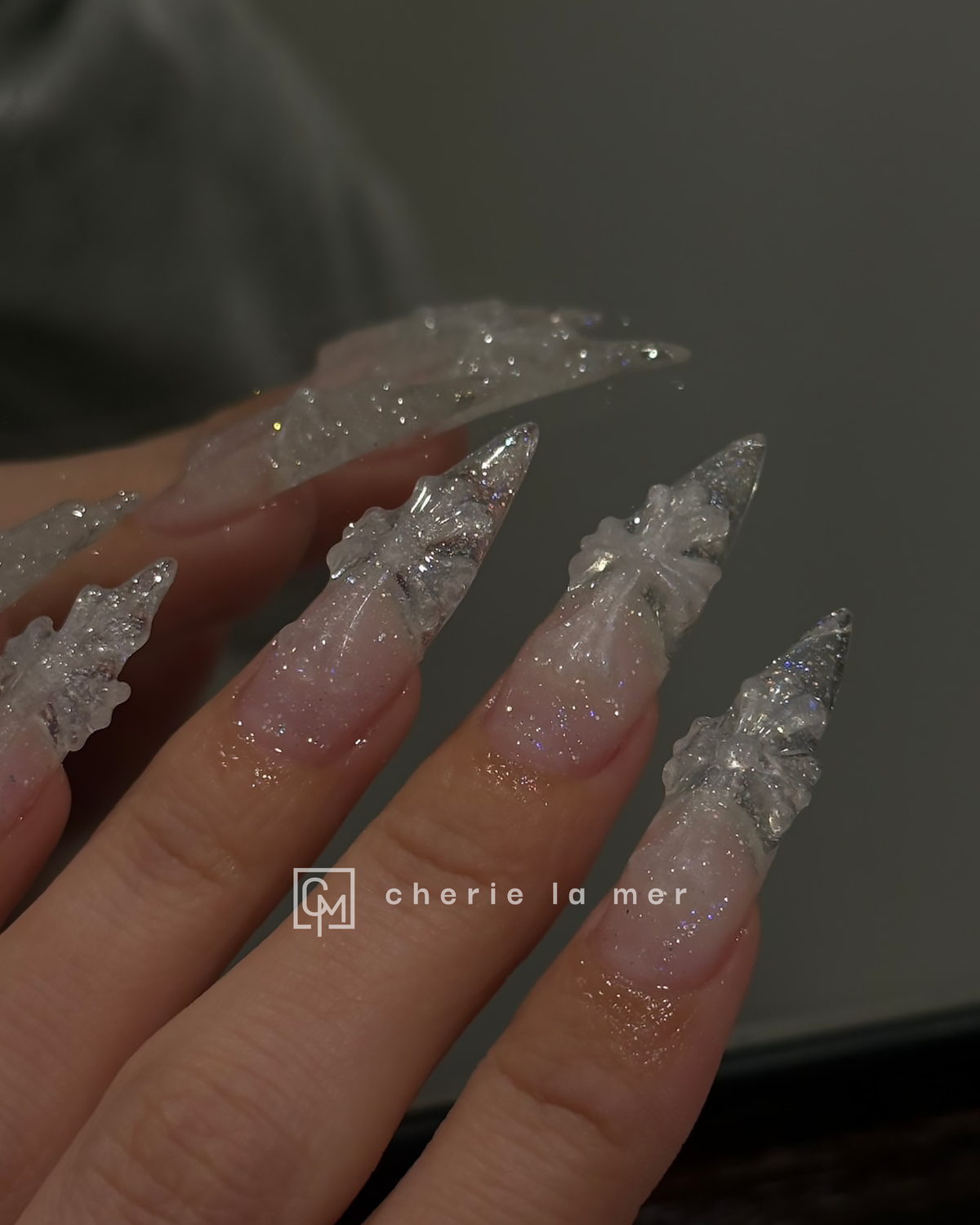 #005 Aurora Ice Crystal Cross