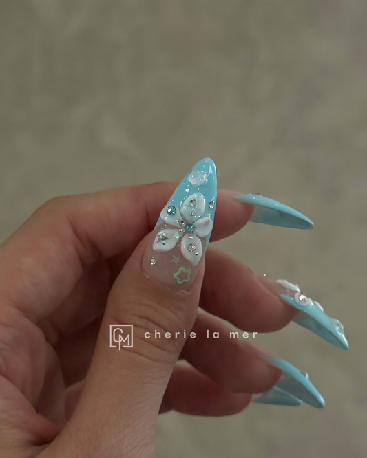 #008 Ice Blue 3D Flower Star